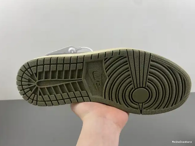 MaikeSneakers SCOTT JORDAN AIR X DM7866-200 TRAVIS 1 MEDIUM LOW OG OLIVE 0402